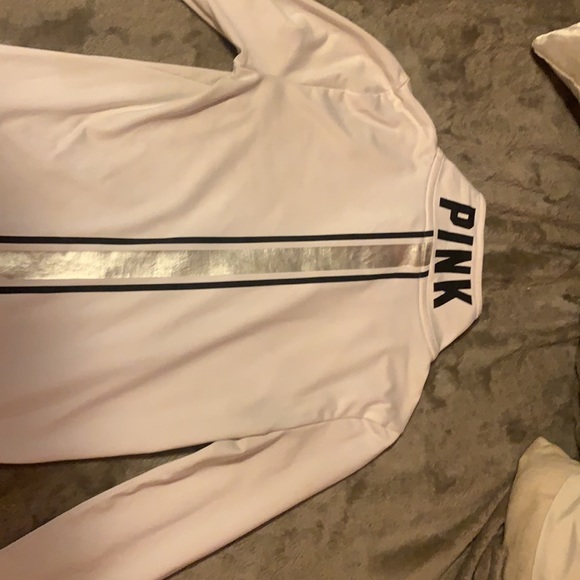Victoria secret PINK sweater. White. Size small - Picture 4 of 4